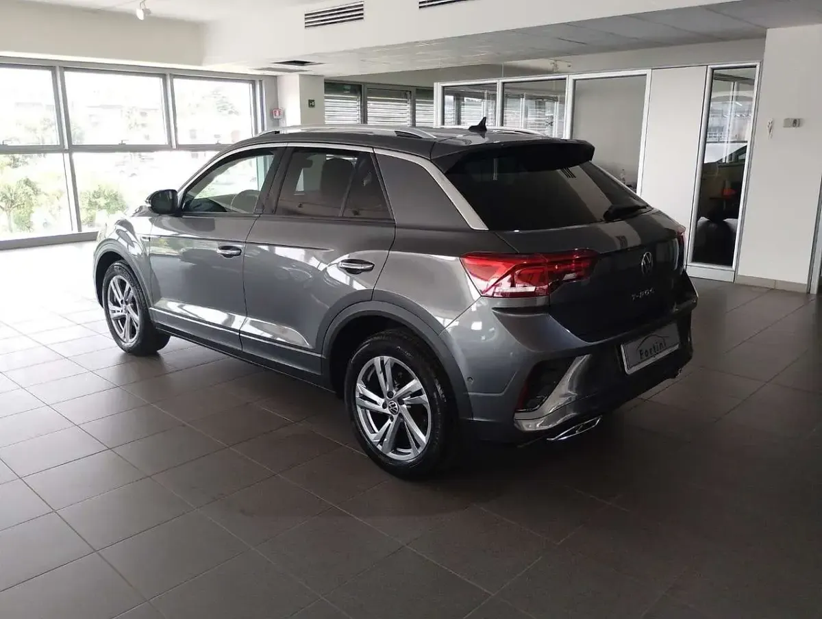 Usata VW T-Roc R-line 110 CV (80 kW) 2022 Other SUV