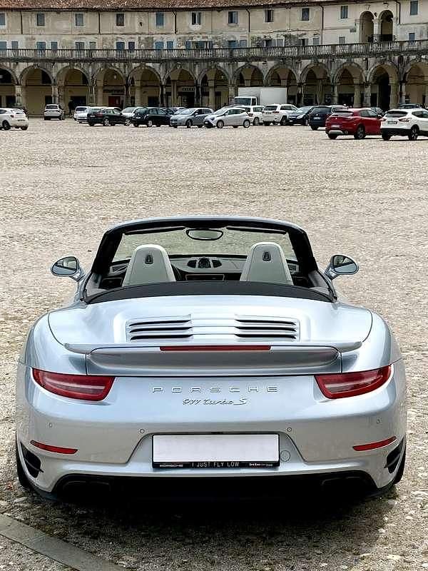 Usata Porsche 911 Turbo S Cabriolet 560 CV (411 kW) 2015 Argento Cabrio