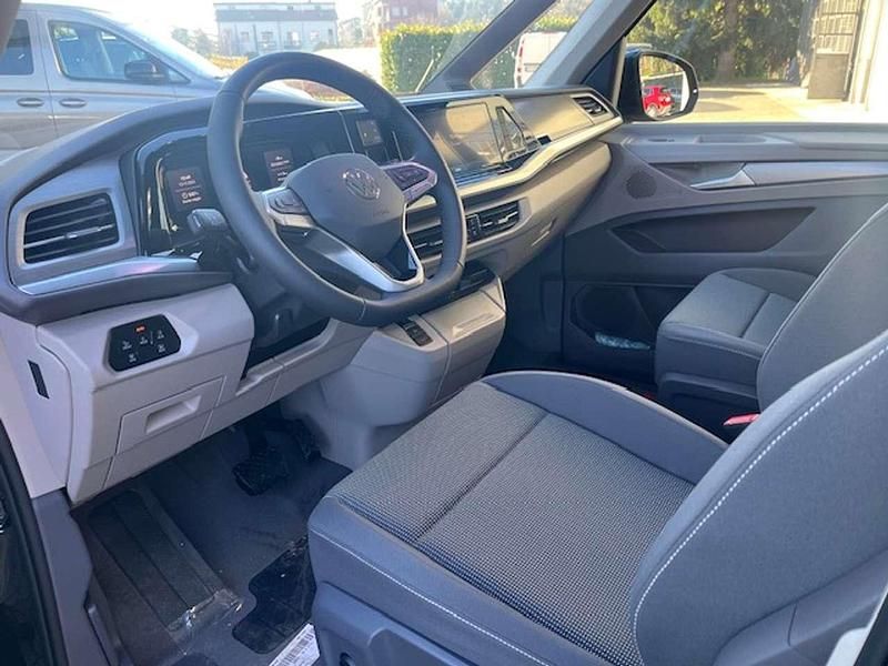 Nuova VW Multivan Life 150 CV (110 kW) 2026 Nero met. Furgone