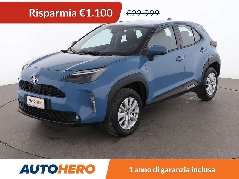 Blu/azzurro Usata 2022 Toyota Yaris Cross Active SUV | 21.899 € (Ottimo prezzo) - Immagine 1/3