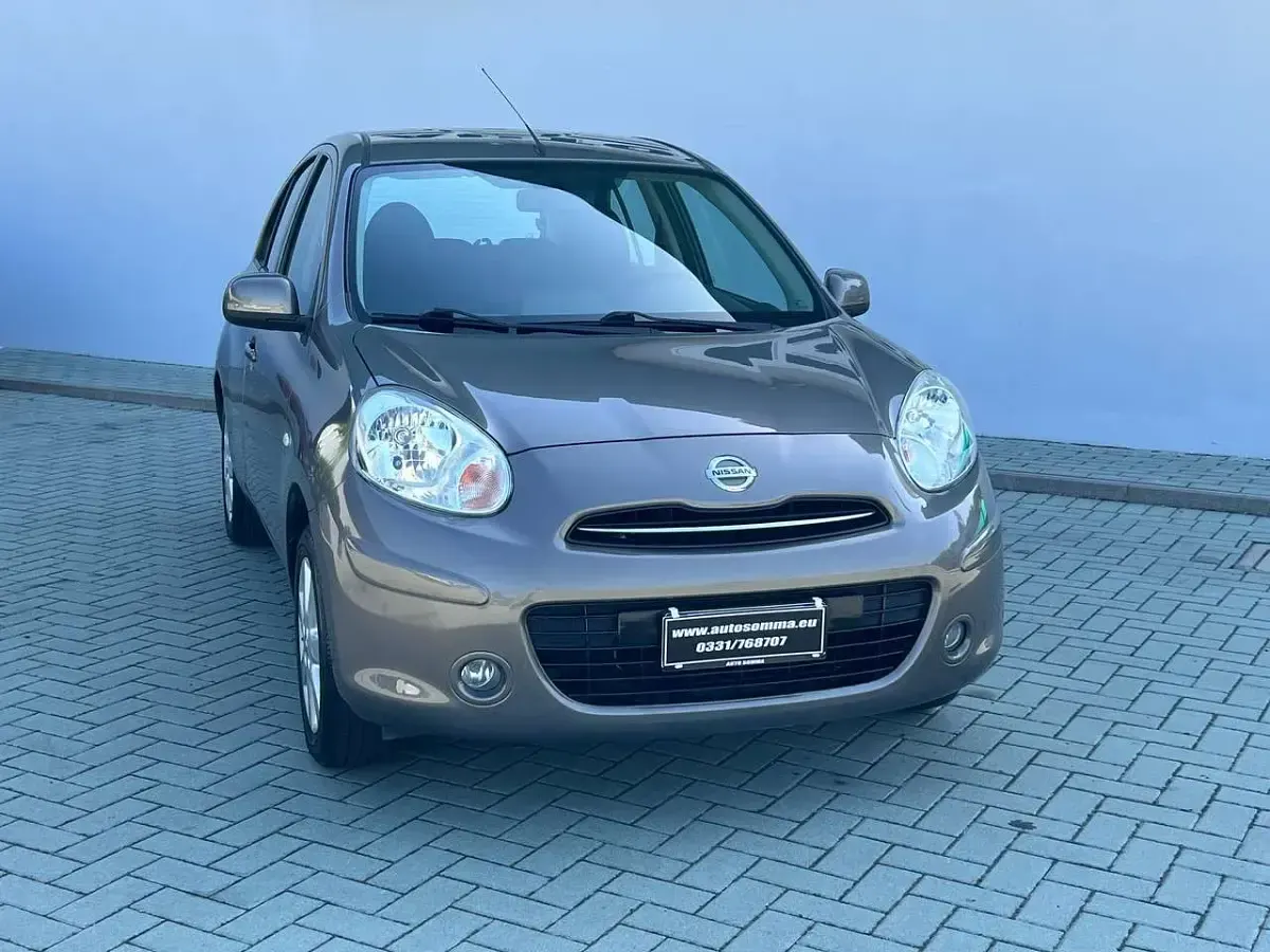 Usata Nissan Micra Acenta 80 CV (58 kW) 2013 Bronzo Utilitaria