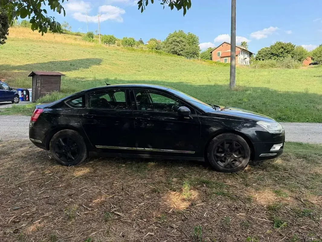 Usata Citroën C5 Business Class 140 CV (102 kW) 2010 Nero Berlina
