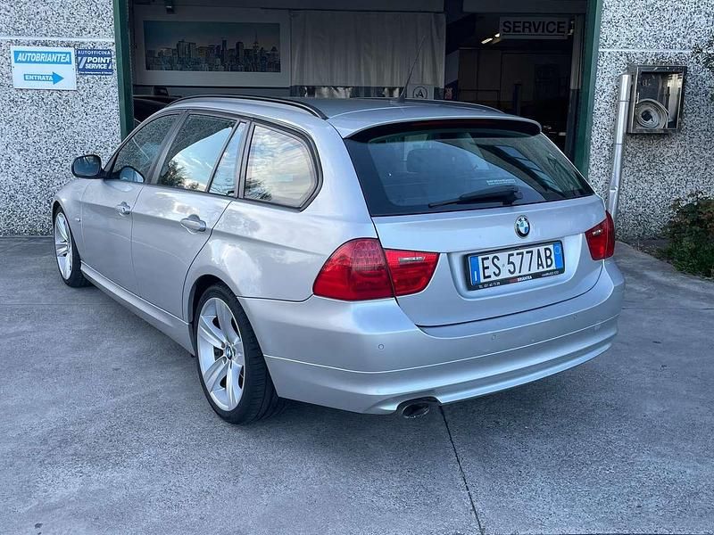 Usata BMW 320 184 CV (135 kW) 2012 Argento Station wagon