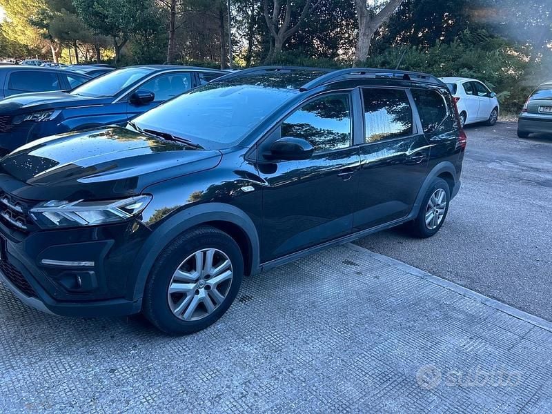 Nero Usata 2022 Dacia Jogger Monovolume | 10.500 € (Super prezzo) - Immagine 1/4