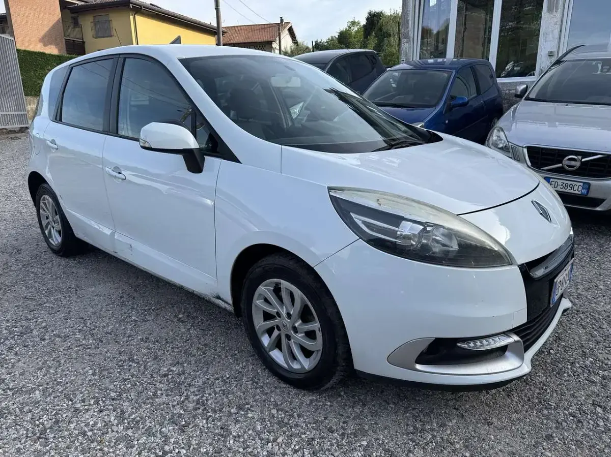 Usata Renault Scénic III 110 CV (80 kW) 2013 Other Monovolume