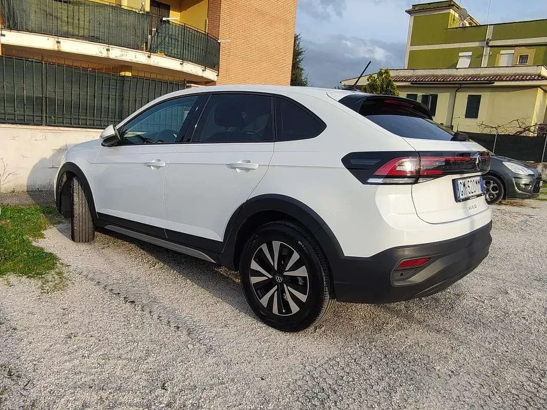 Usata VW Taigo Life 110 CV (80 kW) 2023 Bianco SUV