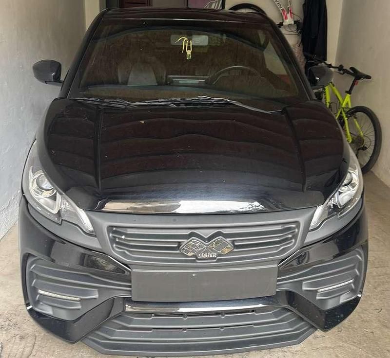 Usata Ligier JS50 95 CV (69 kW) 2024 Nero Utilitaria