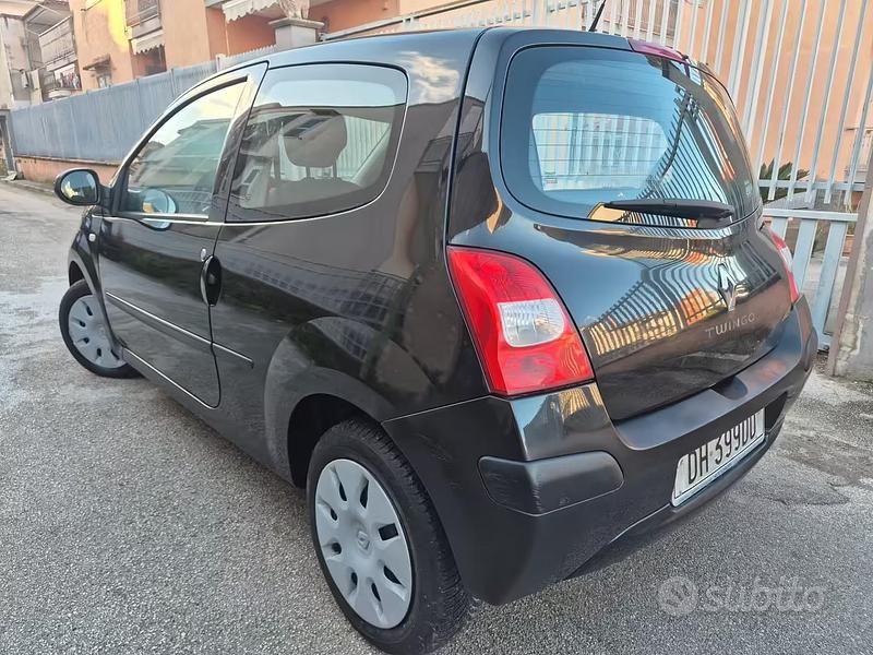 Occasion Renault Twingo 58 PK (42 kW) 2008 Zwart Hatchback