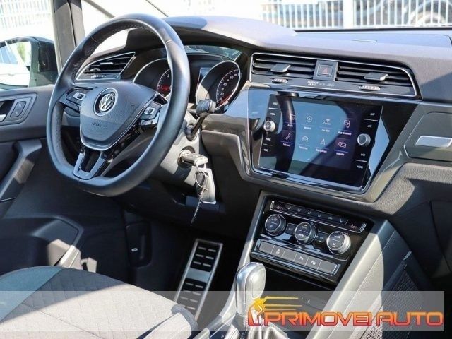 Bianco Usata 2019 VW Touran Comfortline Monovolume | 29.700 € (Molto cara) - Immagine 1/4