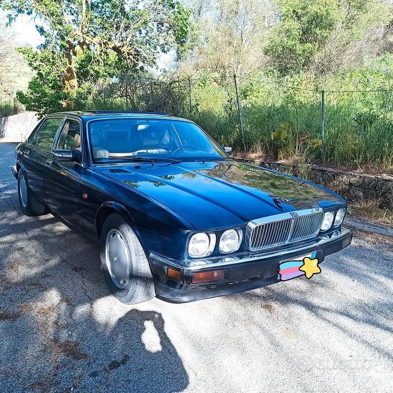 Usata Jaguar XJ6 1990 Blu Berlina