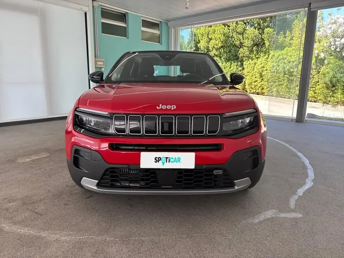 Usata Jeep Avenger Altitude 101 CV (74 kW) 2024 Rosso SUV
