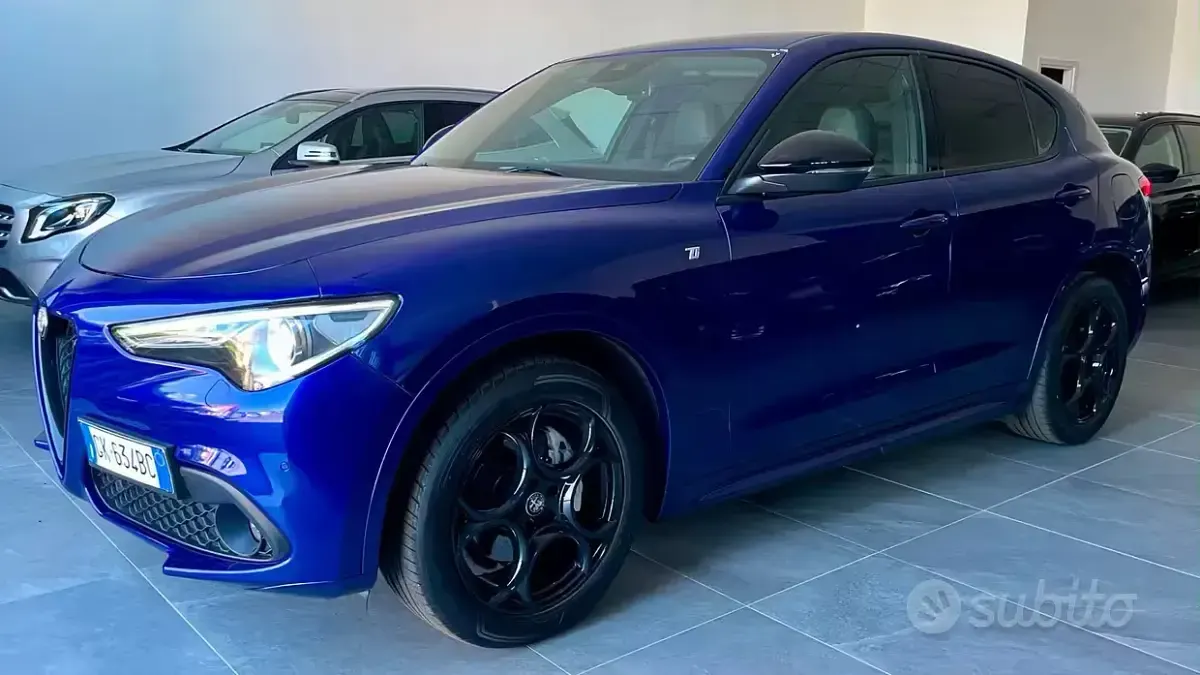 Usata Alfa Romeo Stelvio Ti 209 CV (153 kW) 2022 Bluazzurro SUV