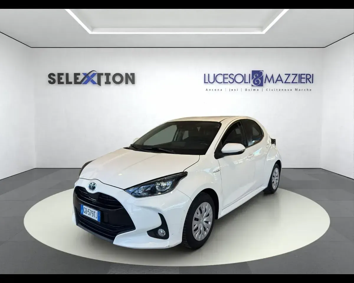 Usata Toyota Yaris Business Edition 92 CV (67 kW) 2020 Utilitaria