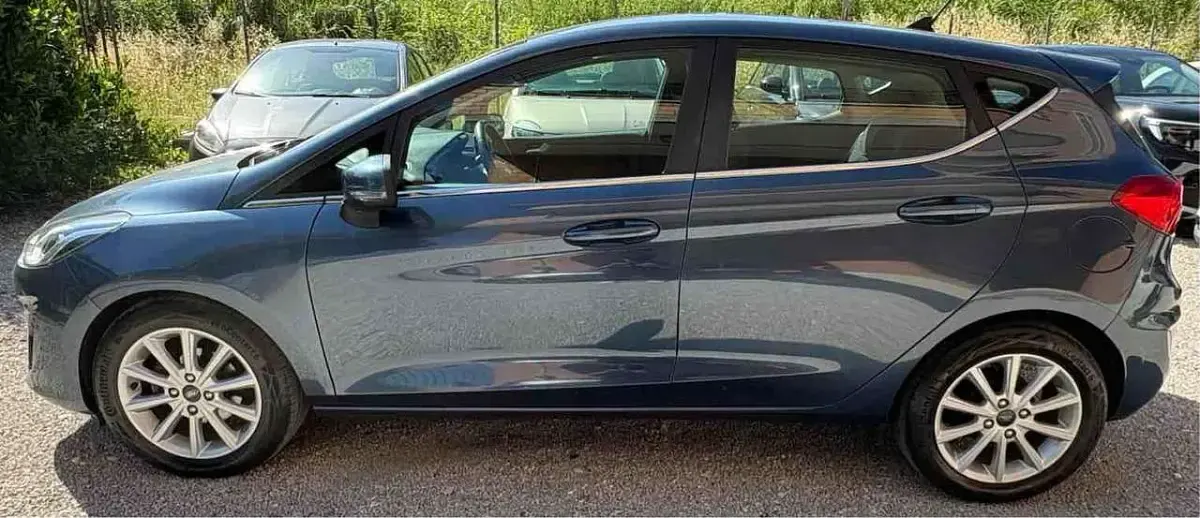 Usata Ford Fiesta Titanium 86 CV (63 kW) 2020 Blu/azzurro Utilitaria