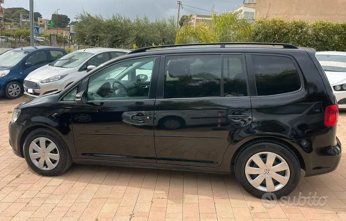 Usata VW Touran 110 CV (80 kW) 2016 Nero Monovolume