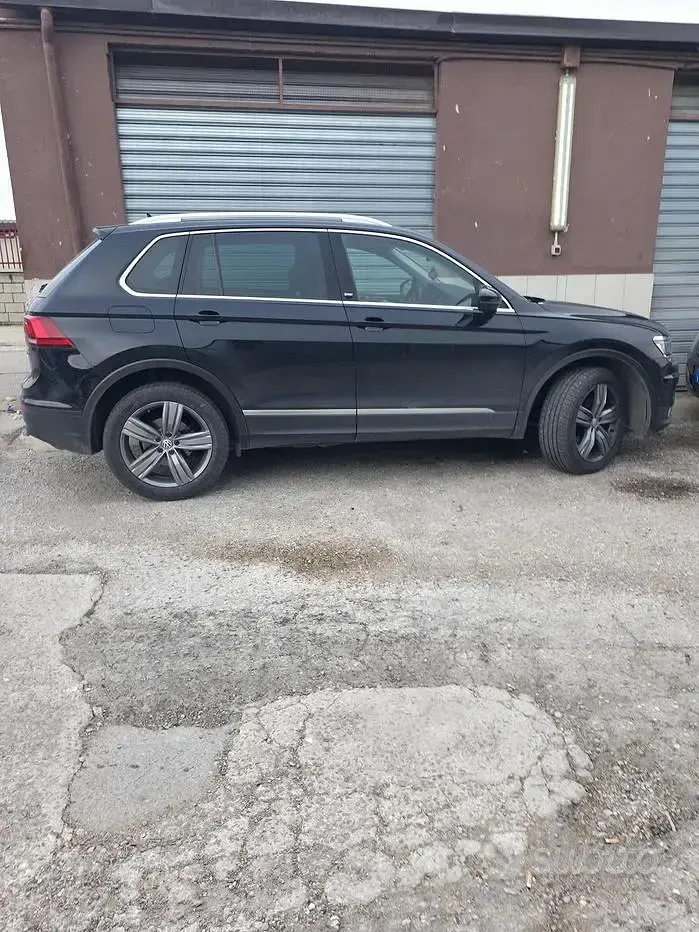 Usata VW Tiguan 150 CV (110 kW) 2017 Nero SUV