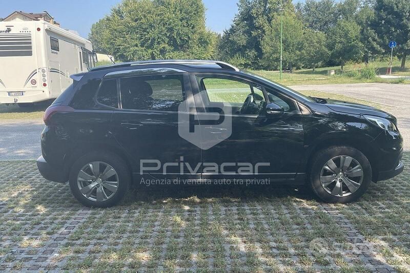Usata Peugeot 2008 Active 83 CV (61 kW) 2019 Nero SUV