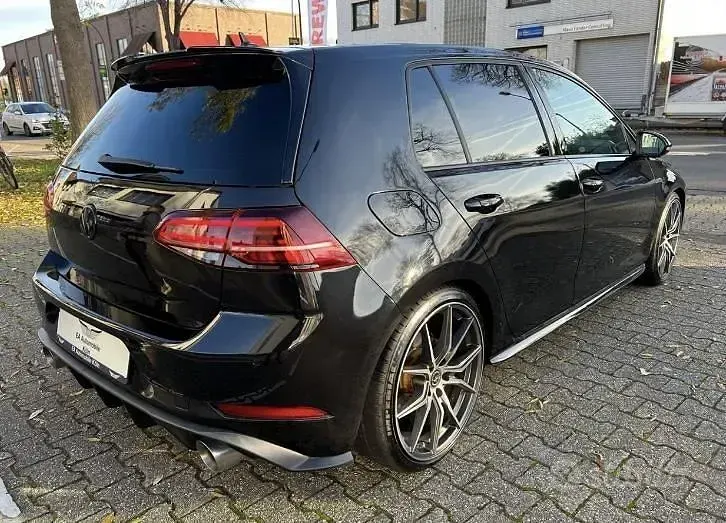 Usata VW Golf VIII GTI 125 CV (91 kW) 2024 Nero Berlina