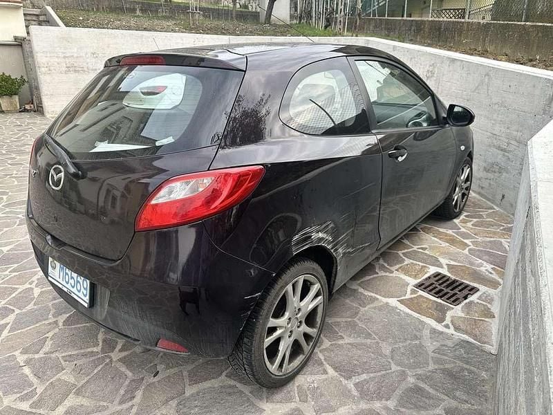 Usata Mazda 2 68 CV (50 kW) 2008 Utilitaria