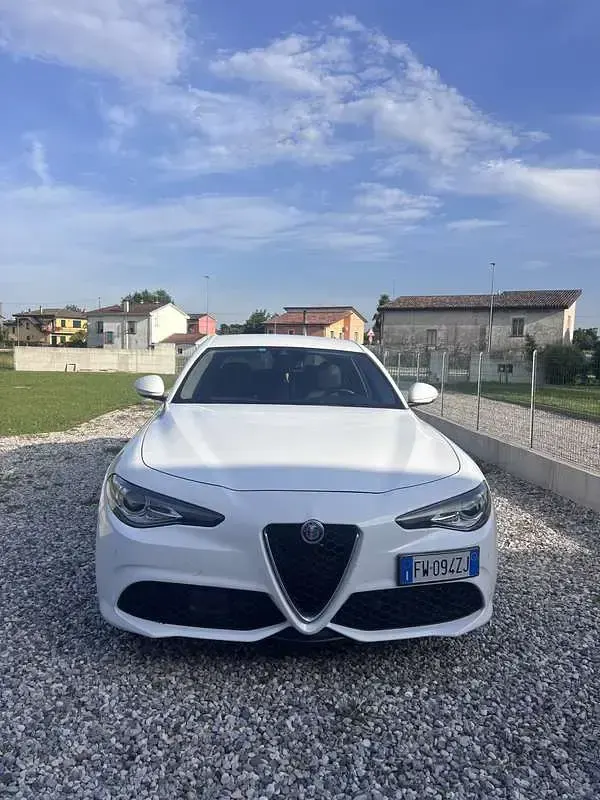 Usata Alfa Romeo Giulia Ti 211 CV (155 kW) 2019 Berlina