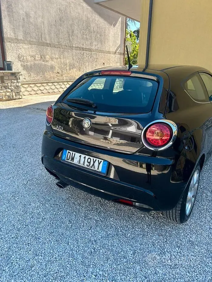 Usata Alfa Romeo MiTo 120 CV (88 kW) 2009 Nero Utilitaria