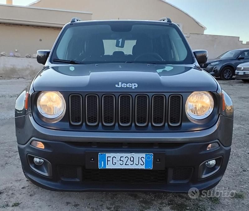 Usata Jeep Renegade Limited 120 CV (88 kW) 2016 Grigio SUV
