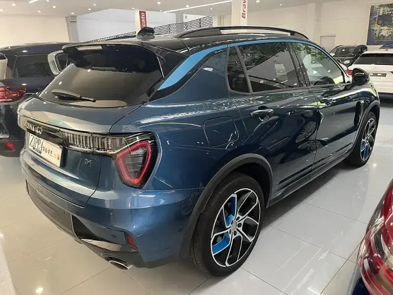 Usata Lynk & Co 01 179 CV (131 kW) 2023 Blu SUV