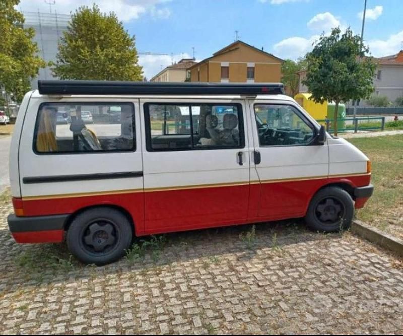 Begagnad VW Multivan 68 HK (50 kW) 1993 Van