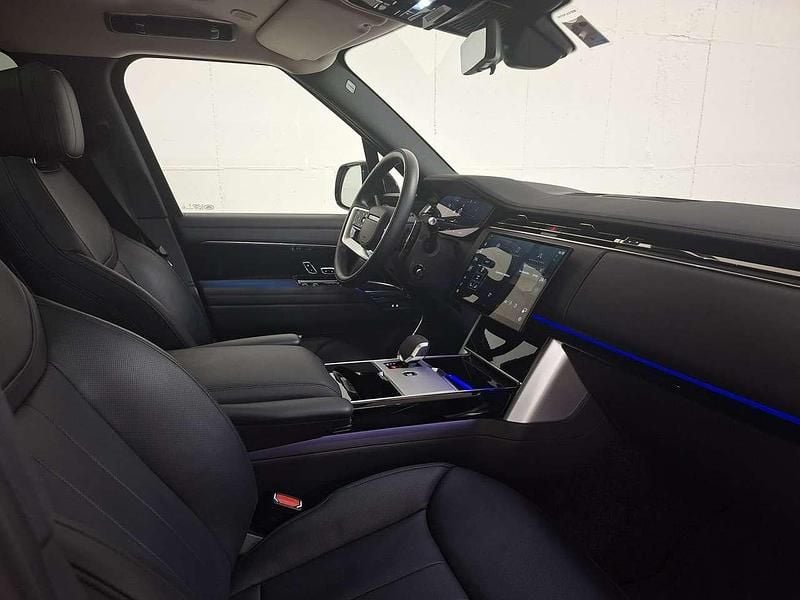 Usata Land Rover Range Rover HSE 249 CV (183 kW) 2024 Ostuni pearl white SUV