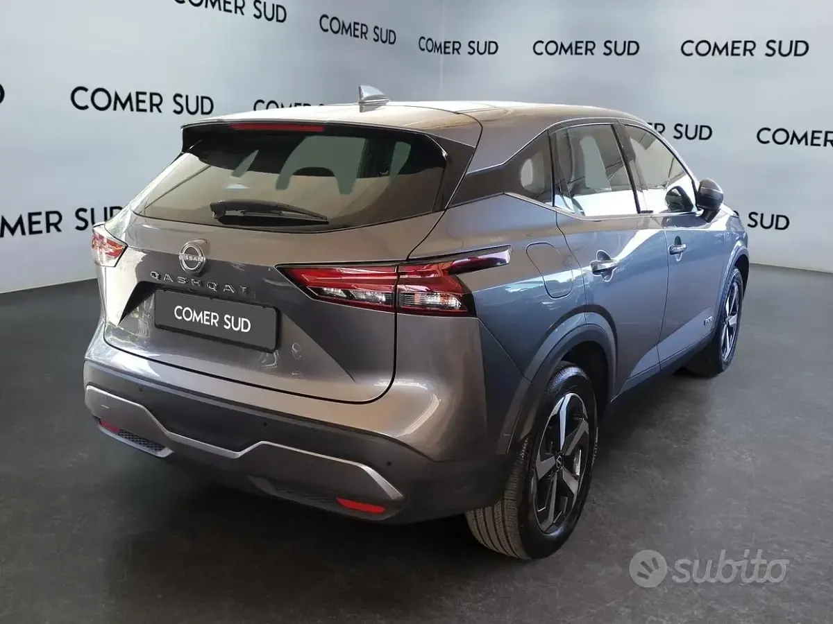 Usata Nissan Qashqai N-Connecta 158 CV (116 kW) 2023 Grigio SUV