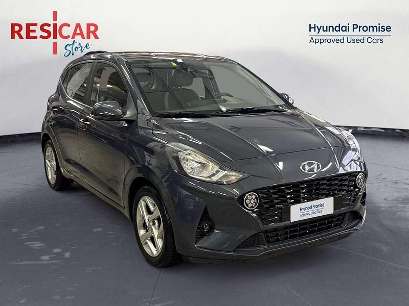 Usata Hyundai i10 67 CV (49 kW) 2022 Grigio scuro Utilitaria