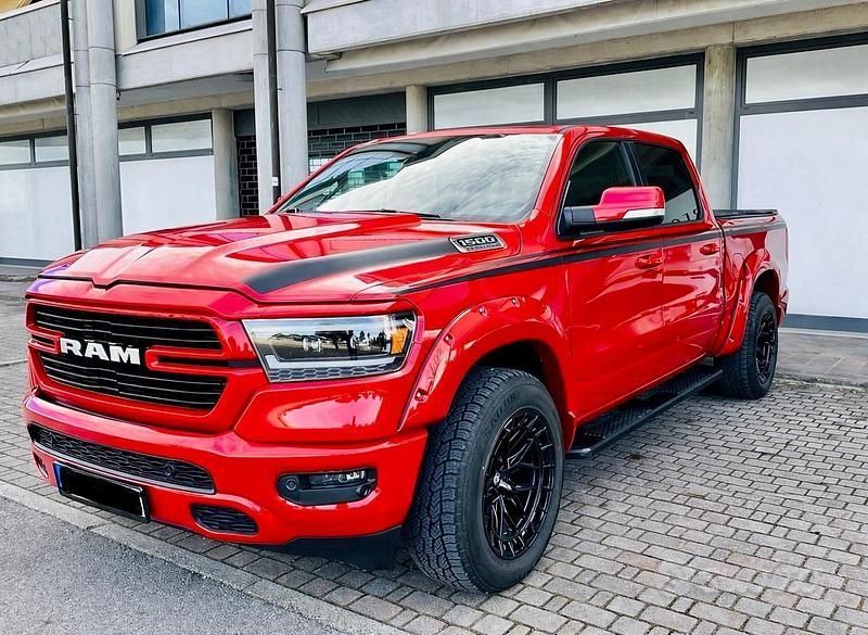 Usata Dodge Ram 394 CV (289 kW) 2021