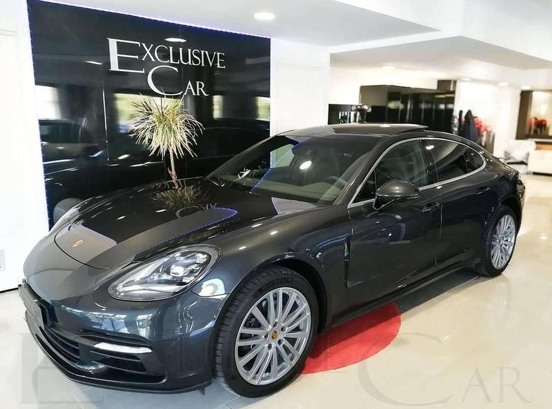Usata Porsche Panamera 4 330 CV (242 kW) 2018 Grigio Berlina