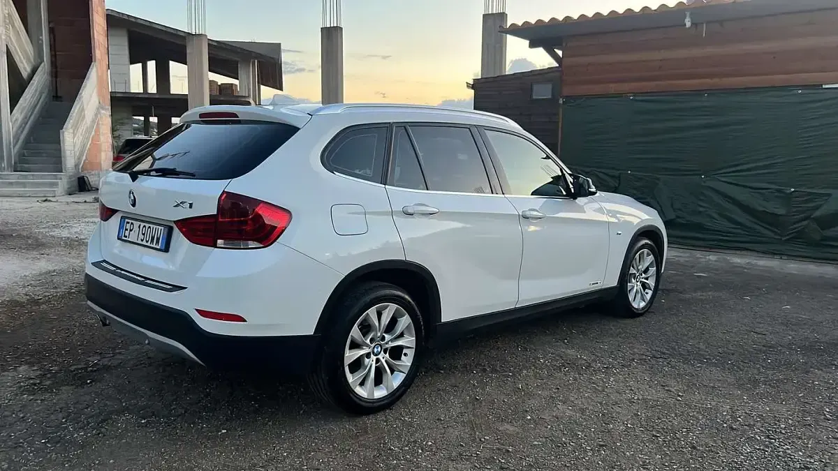 Usata BMW X1 143 CV (105 kW) 2013 SUV
