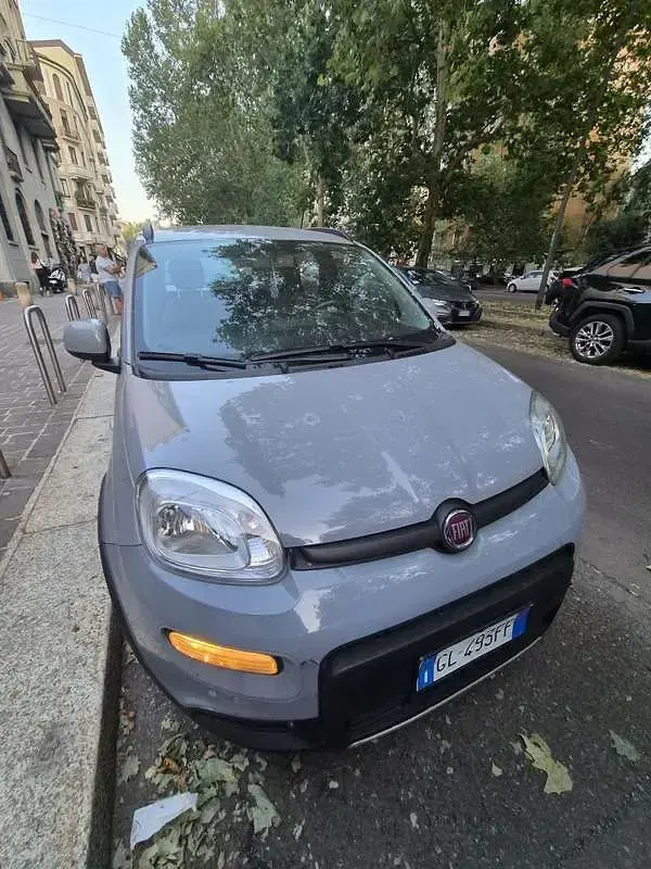 Usata Fiat Panda Cross Cross 69 CV (50 kW) 2022 Utilitaria