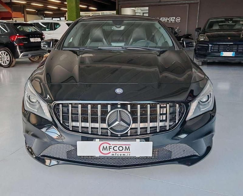 Usata Mercedes CLA220 170 CV (125 kW) 2015 Nero Berlina