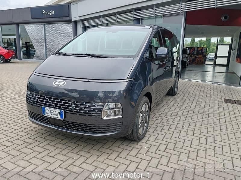 Usata Hyundai Staria 160 CV (117 kW) 2025 Monovolume