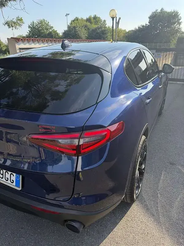 Usata Alfa Romeo Stelvio Executive 280 CV (205 kW) 2019 Bluazzurro SUV