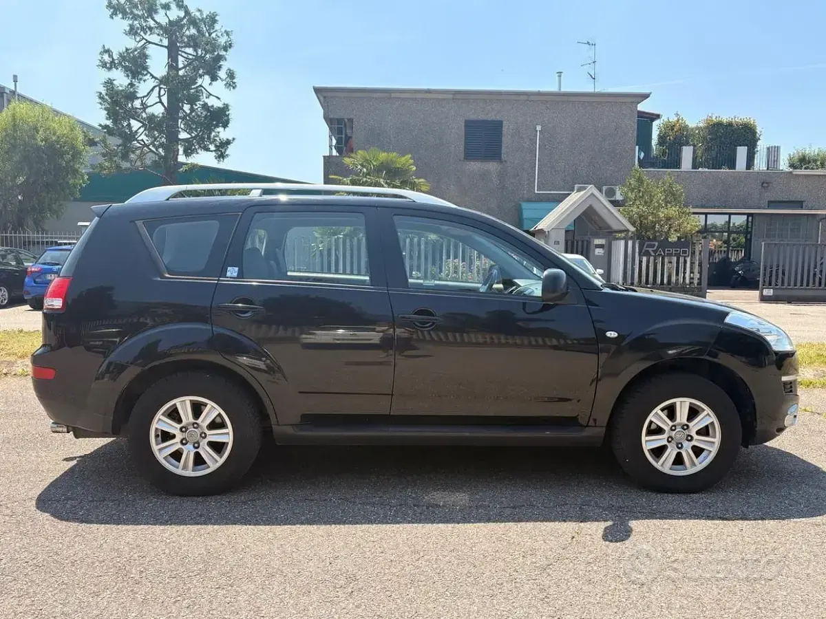 Usata Citroën C-Crosser 156 CV (114 kW) 2011 Nero SUV