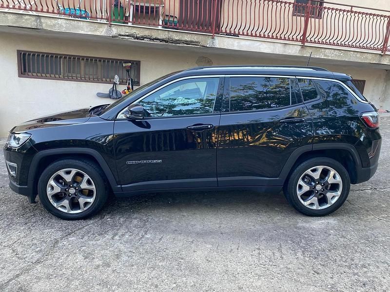 Usata Jeep Compass 120 CV (88 kW) 2019 Nero SUV