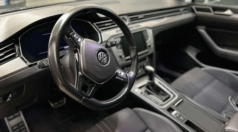 Usata VW Passat Alltrack 190 CV (139 kW) 2016 Nero Station wagon