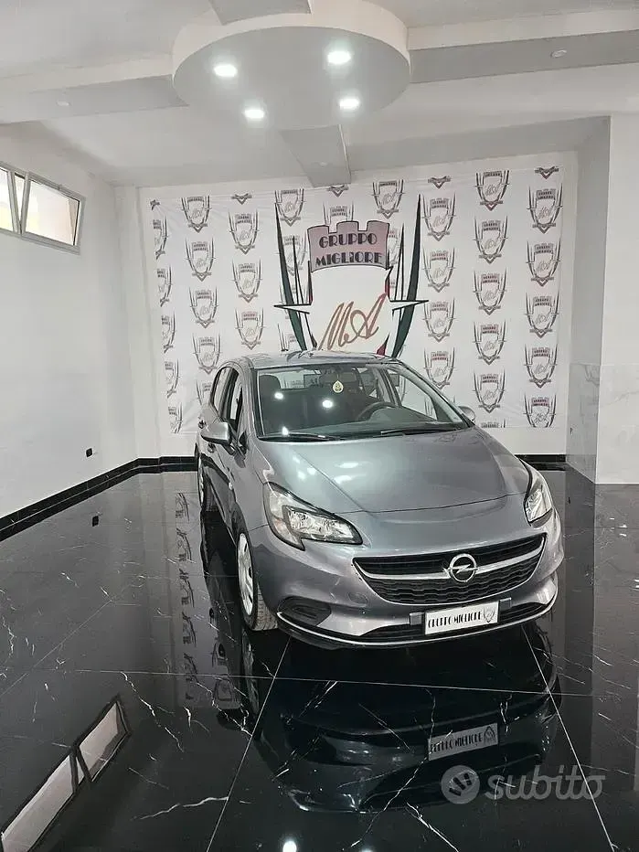 Usata Opel Corsa Cosmo 75 CV (55 kW) 2017 Grigio Utilitaria