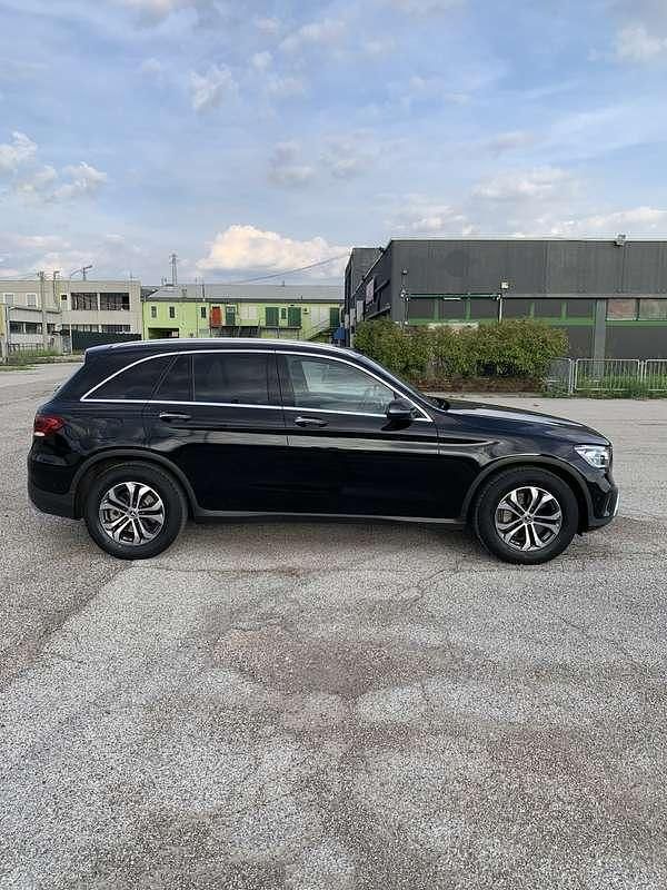 Usata Mercedes GLC300 Premium Plus 245 CV (180 kW) 2019 SUV