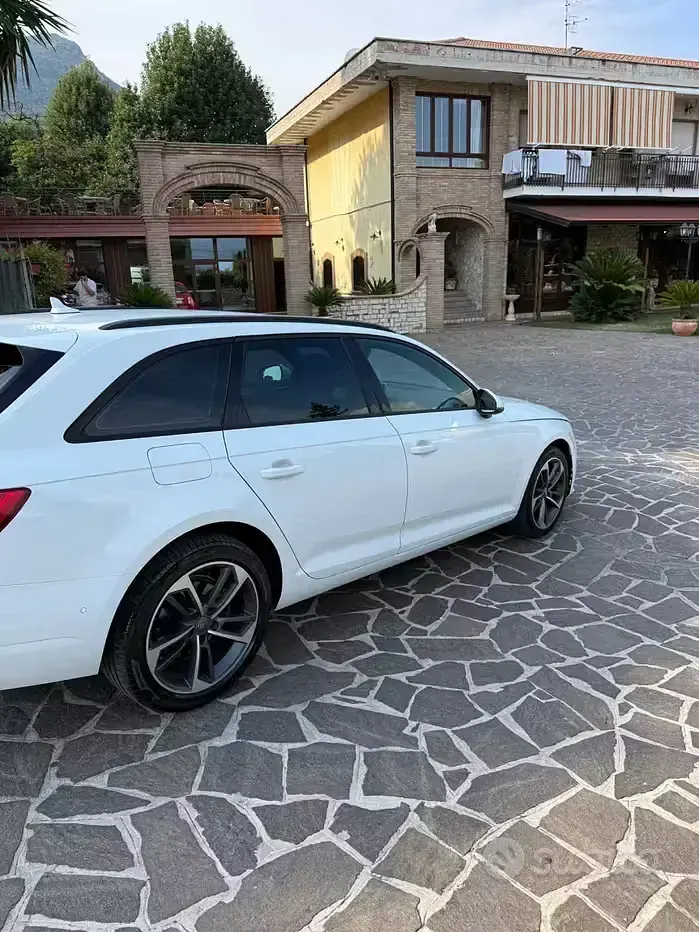 Usata Audi A4 Business 150 CV (110 kW) 2016 Bianco Station wagon