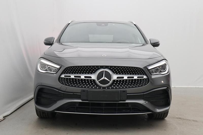 Usata Mercedes GLA200 Premium 150 CV (110 kW) 2023 Grigio SUV