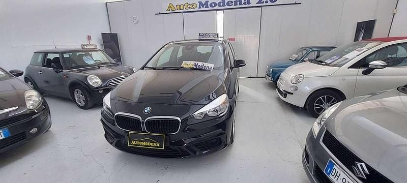 Usata BMW 218 Active Tourer Luxury Line 136 CV (100 kW) 2015 Nero Monovolume