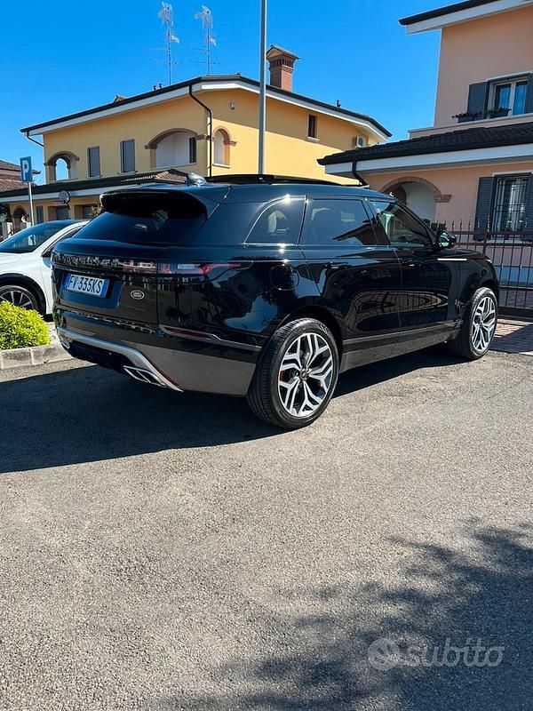 Usata Land Rover Range Rover Velar R-Dynamic 241 CV (177 kW) 2019 SUV