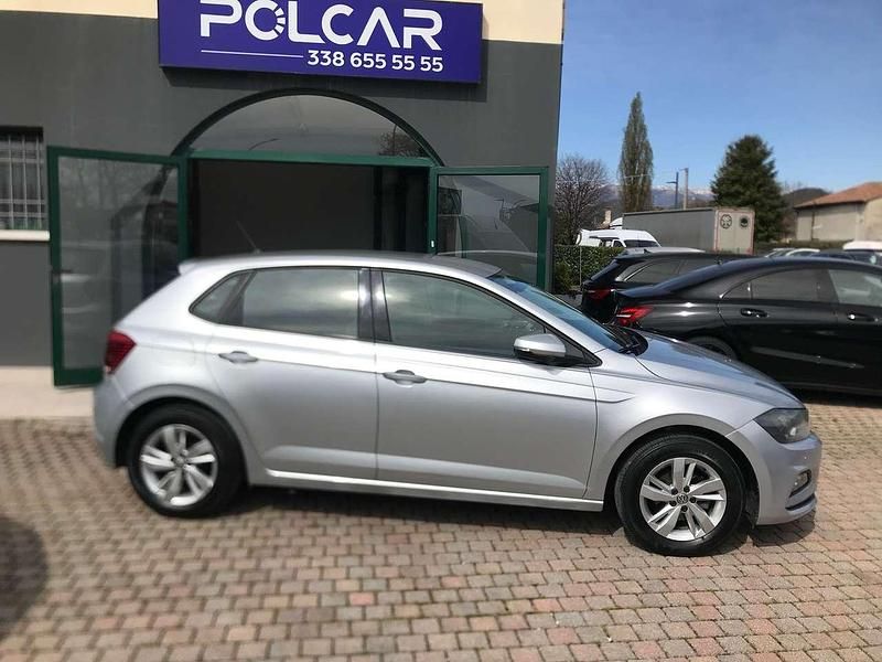 Usata VW Polo Comfortline 80 CV (58 kW) 2019 Argento Utilitaria