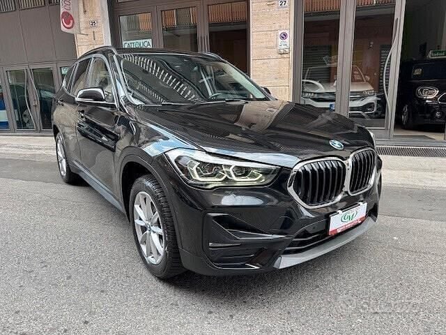 Usata BMW X1 Advantage 150 CV (110 kW) 2021 Nero SUV