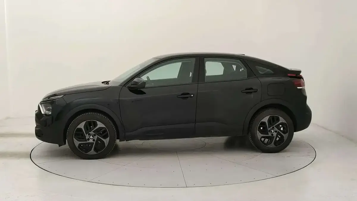 Usata Citroën C4 Feel 131 CV (96 kW) 2023 Nero SUV